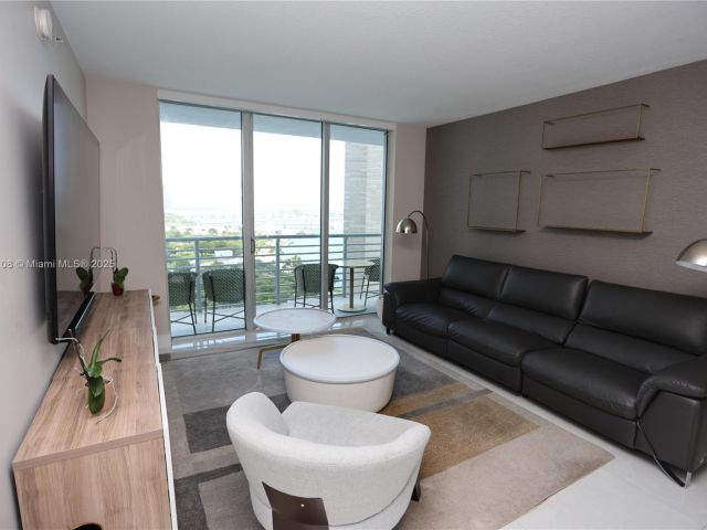 Продажа квартиры #1822 - фото 6081237