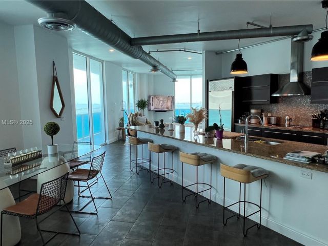 Продажа квартиры #1703 - фото 6081491