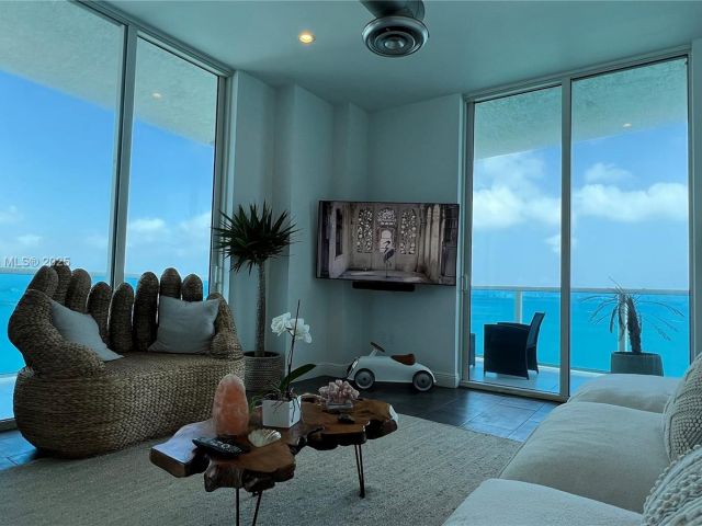 Продажа квартиры #1703 - фото 6081492