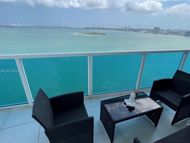 Продажа квартиры #1703 - фото 6081500