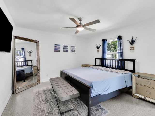 Дом в аренду по адресу 505 N Ocean Blvd - фото 6117631