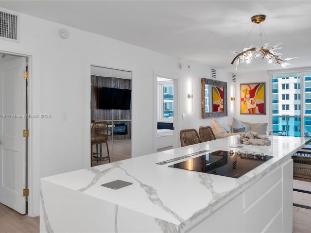 Продажа квартиры #1019 - фото 6080484