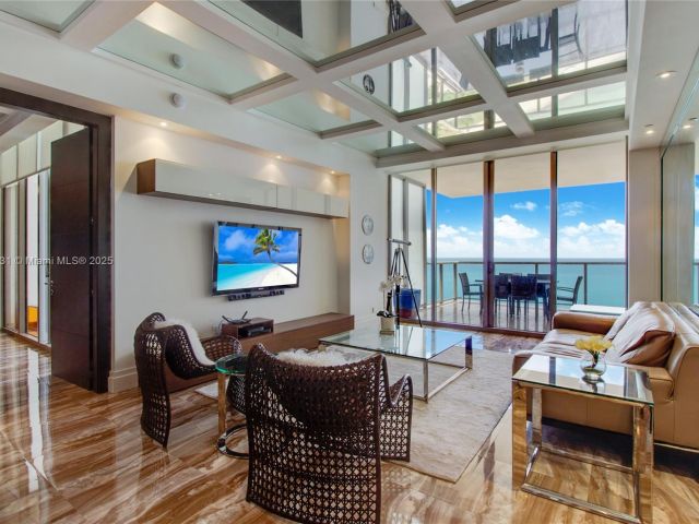 Продажа квартиры #2615 - фото 6080122