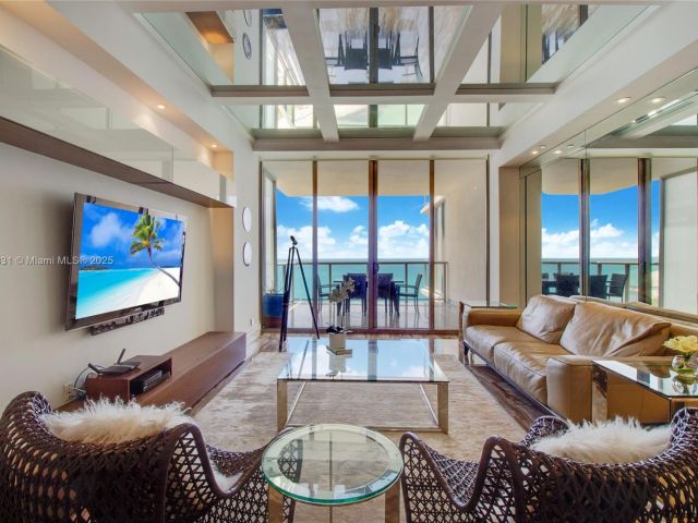 Продажа квартиры #2615 - фото 6080123