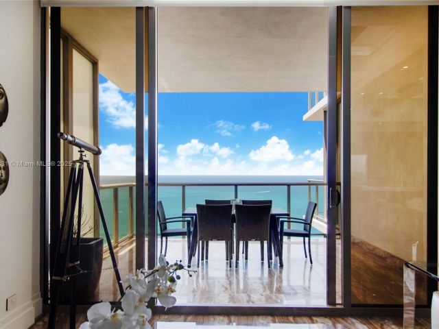 Продажа квартиры #2615 - фото 6080124