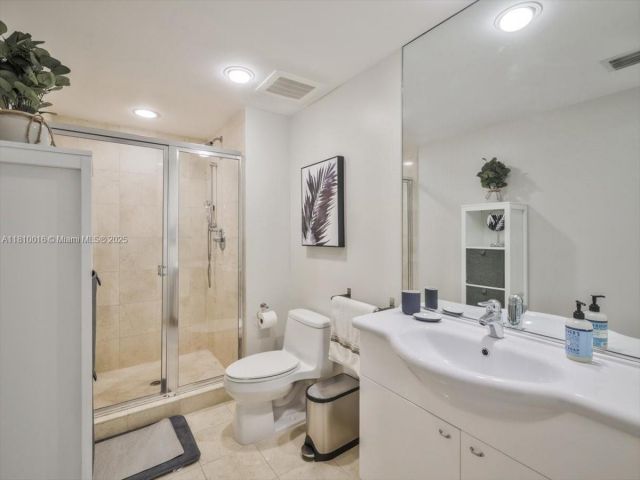 Продажа квартиры #5009 - фото 6081778