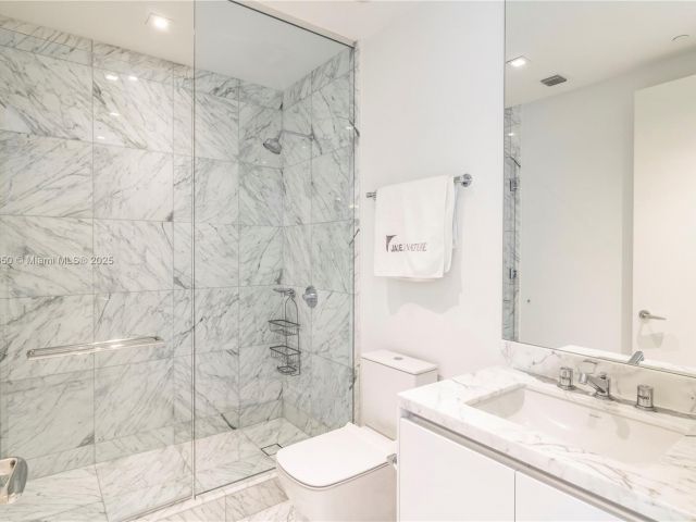 Продажа квартиры #2504 - фото 6085055