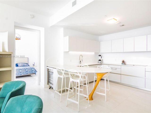 Продажа квартиры #2504 - фото 6085064