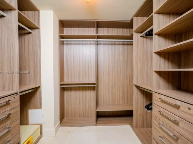 Продажа квартиры #205S - фото 6081760