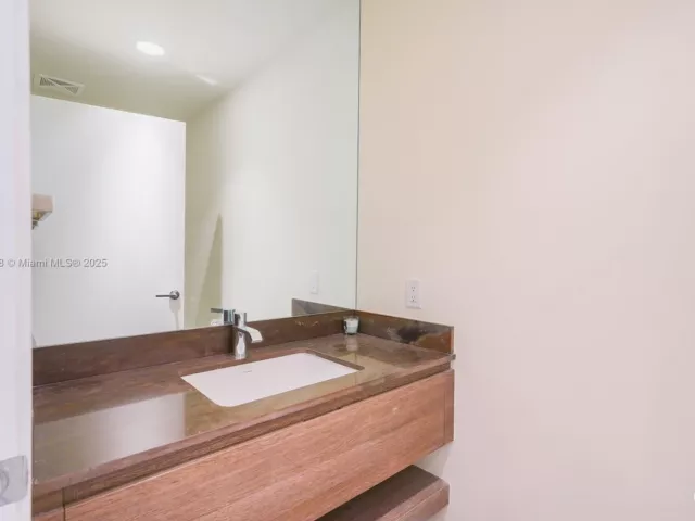 Продажа квартиры #205S - фото 6081749