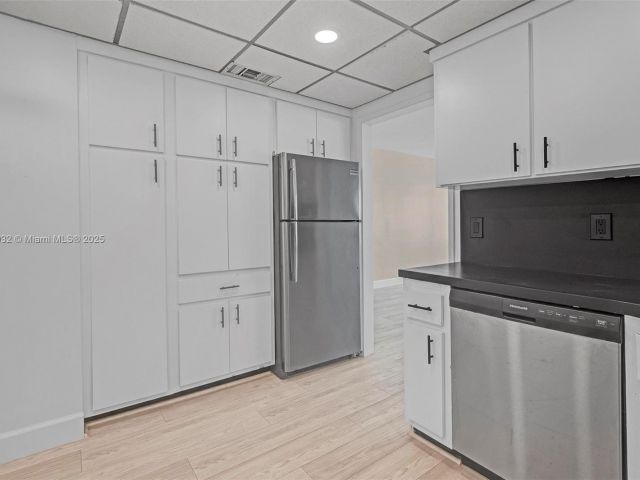 Продажа квартиры #1408 - фото 6099136