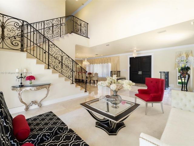 Продажа дома по адресу 275 189th Ter - фото 6087976