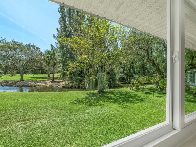 Дом в аренду по адресу 3140 Calle Largo Dr - фото 6113157