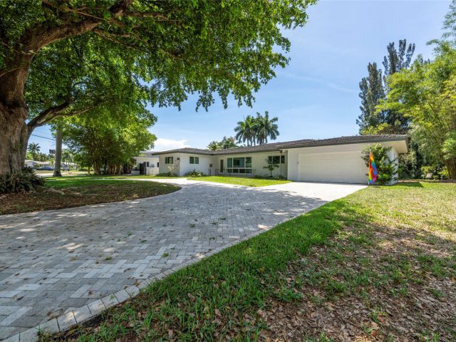 Дом в аренду по адресу 3140 Calle Largo Dr - фото 6113167