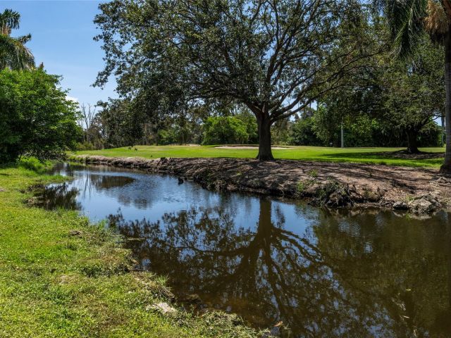 Дом в аренду по адресу 3140 Calle Largo Dr - фото 6113170