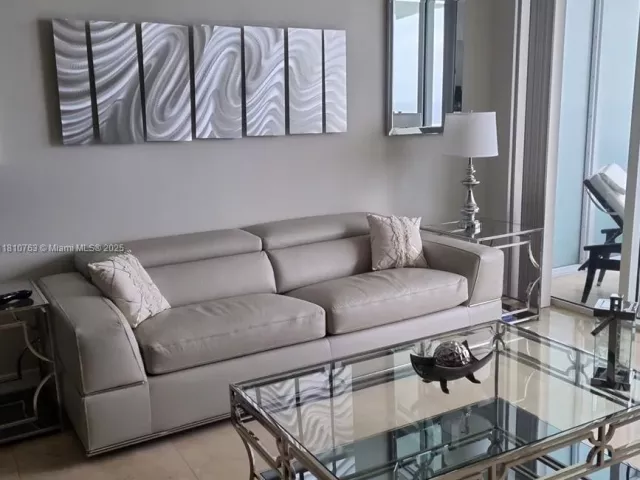 Квартира в аренду номер2312 - фото 6081803