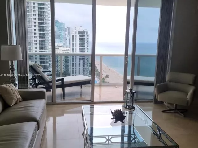 Квартира в аренду номер2312 - фото 6081806