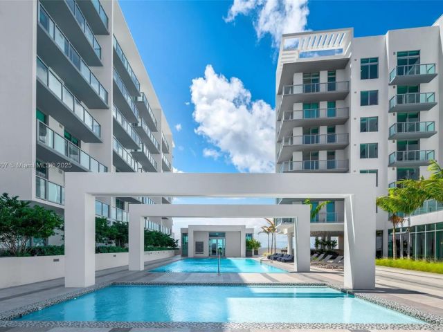 Продажа квартиры #S-218 - фото 6082083