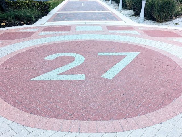 Квартира в аренду номер2409 - фото 6105854