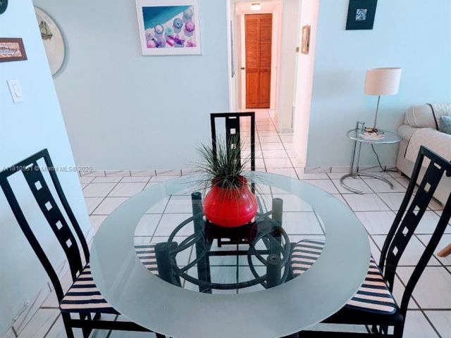 Квартира в аренду номер2409 - фото 6105866