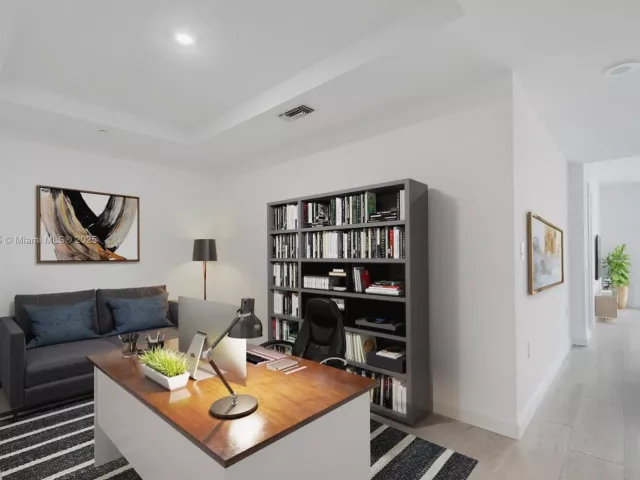 Продажа квартиры #2105 - фото 6082860