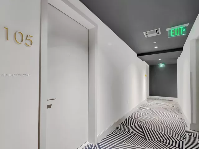 Продажа квартиры #2105 - фото 6082847