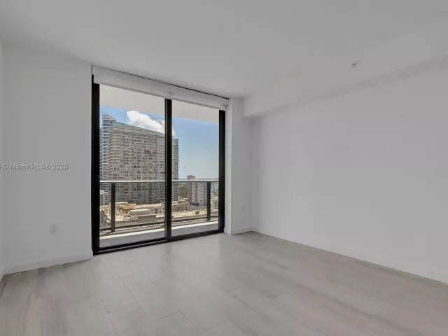 Продажа квартиры #2105 - фото 6082848