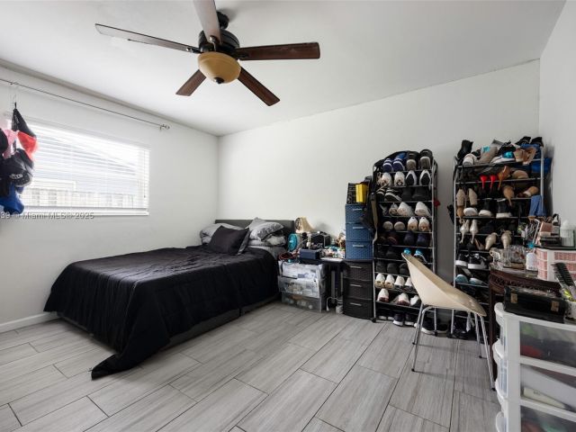 Продажа дома по адресу 3430 N 65th Ave - фото 6083399