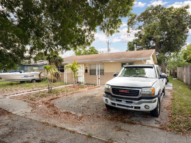 Продажа дома по адресу 3430 N 65th Ave - фото 6083406