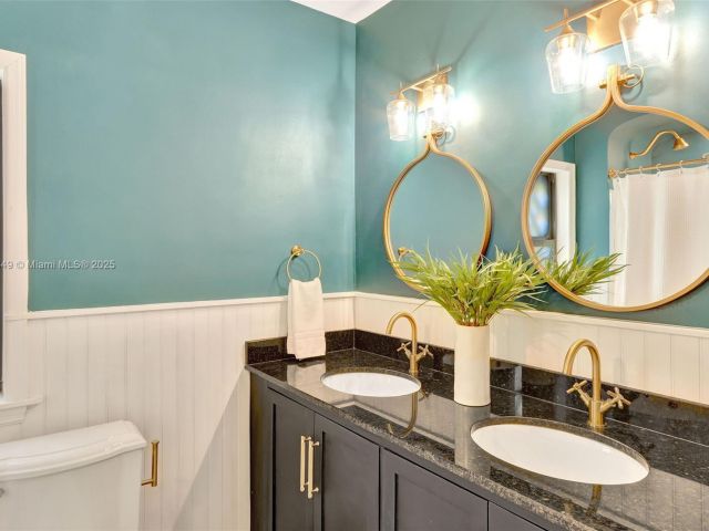 Продажа дома по адресу 447 Giralda Ave. - фото 6082061