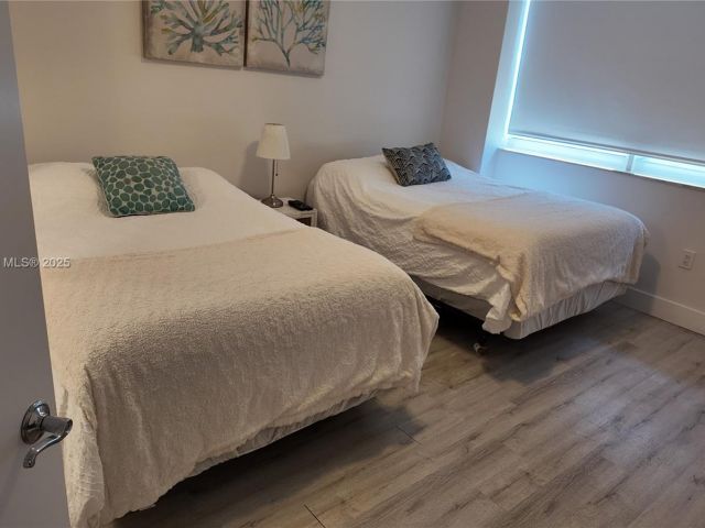 Продажа квартиры #1213 - фото 6085799