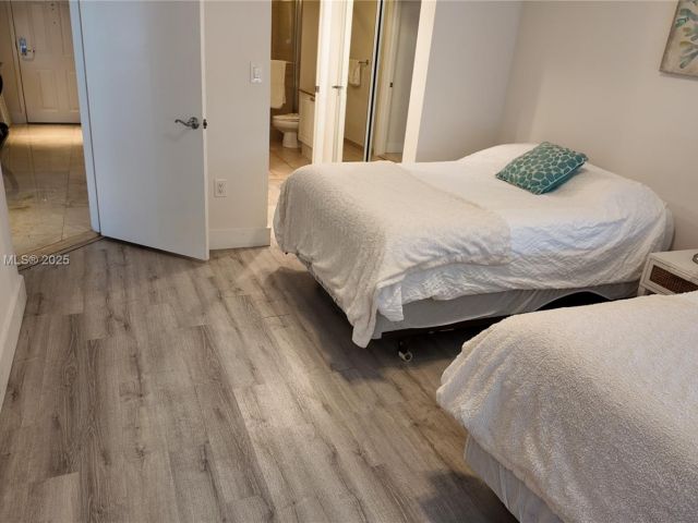 Продажа квартиры #1213 - фото 6085800