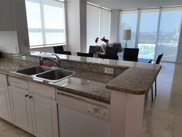 Продажа квартиры #1213 - фото 6085810