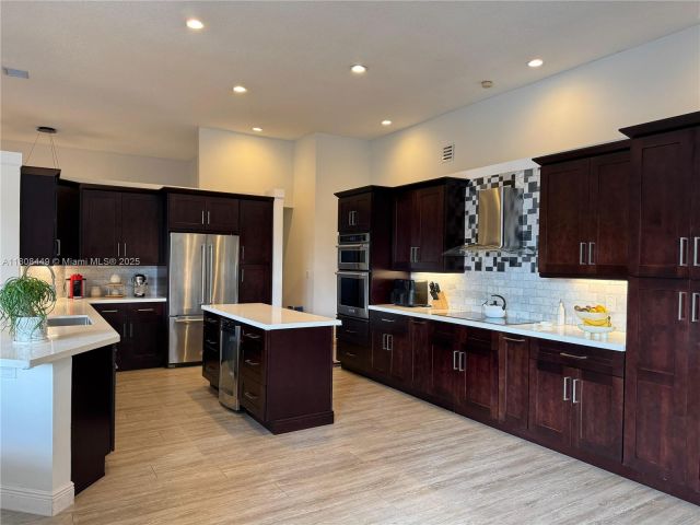 Продажа дома по адресу 14601 SW 99th Ave - фото 6177017