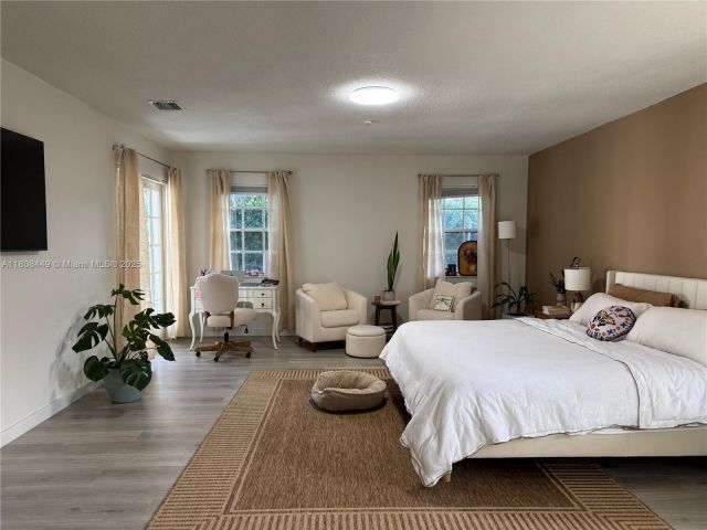 Продажа дома по адресу 14601 SW 99th Ave - фото 6177027