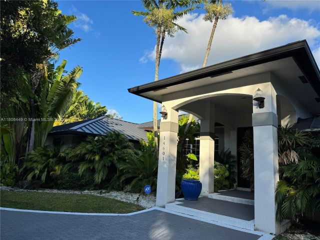 Продажа дома по адресу 14601 SW 99th Ave - фото 6177033