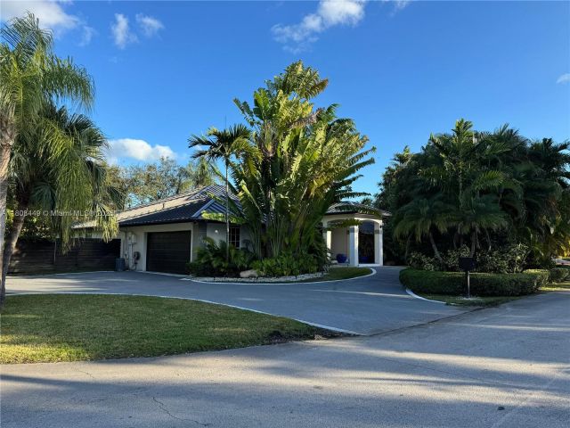 Продажа дома по адресу 14601 SW 99th Ave - фото 6177036