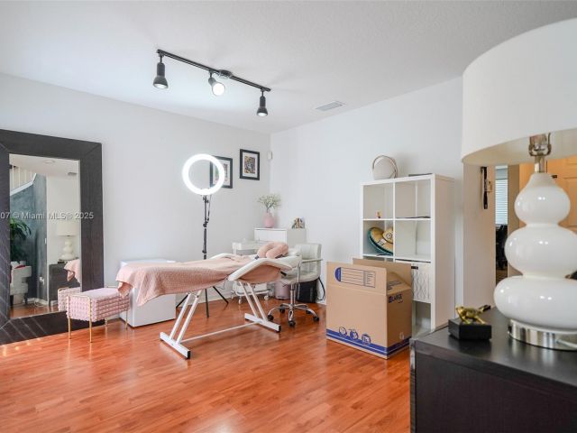 Продажа дома по адресу 14816 SW 104th St 85 - фото 6083080