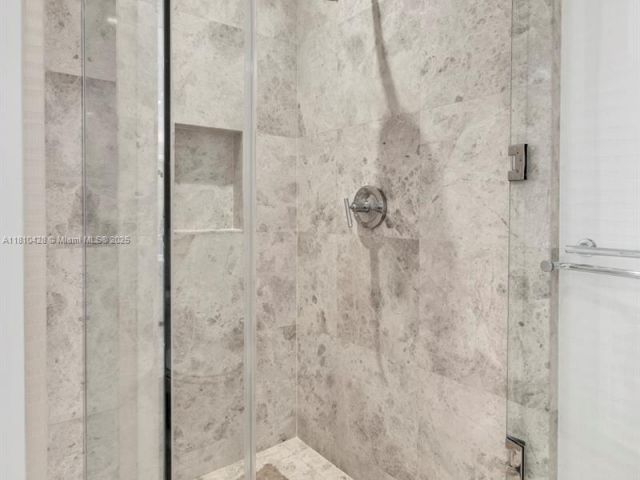 Продажа квартиры #2403S - фото 6085816