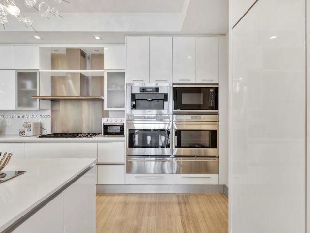 Продажа квартиры #2403S - фото 6085826