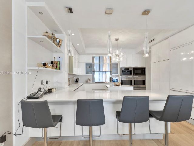 Продажа квартиры #2403S - фото 6085827