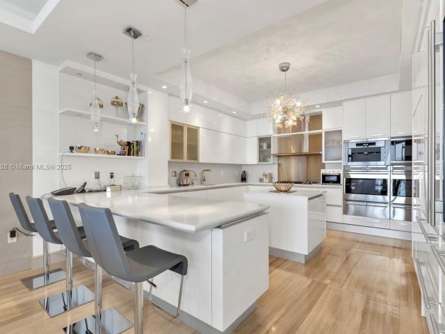 Продажа квартиры #2403S - фото 6085828