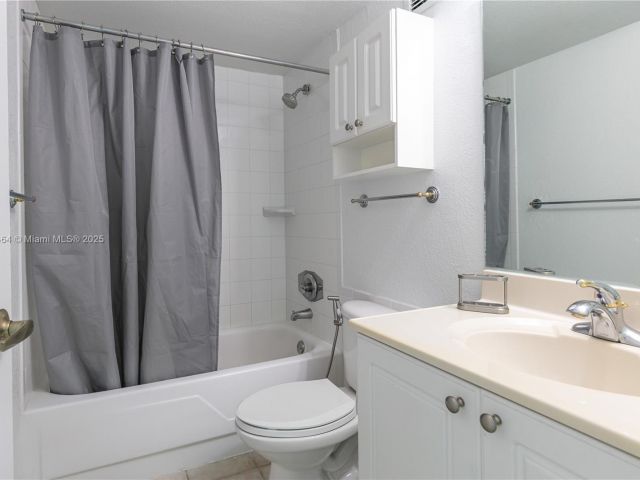 Квартира в аренду номер1008 - фото 6086282