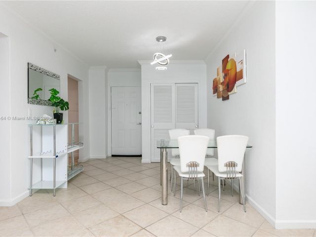 Квартира в аренду номер1008 - фото 7441097