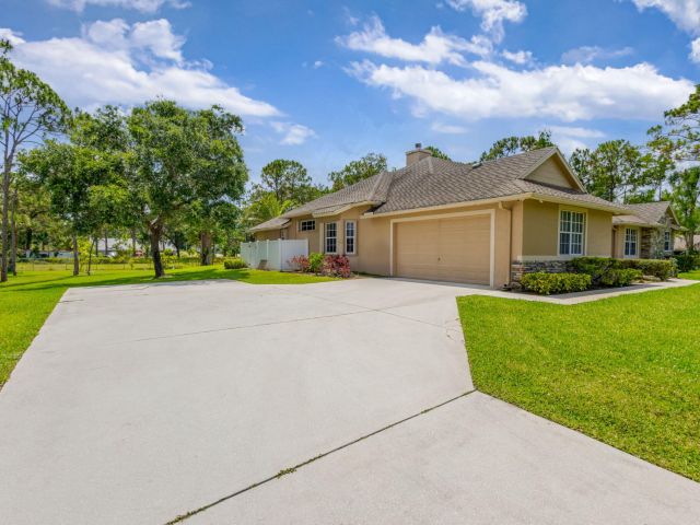 Дом в аренду по адресу 4754 130th Avenue Avenue N - фото 6116578