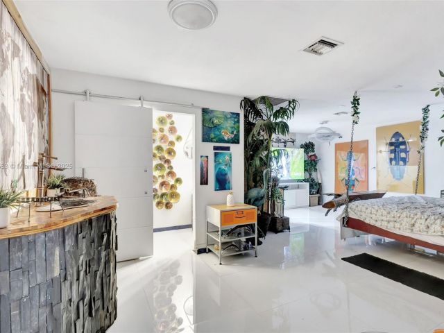 Продажа дома по адресу 4035 N 110th Ave N - фото 6096214