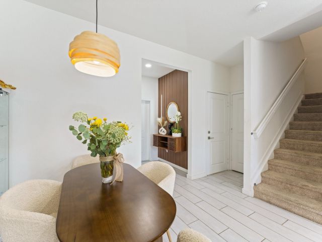 Продажа дома по адресу 1676 SE 8th Ave - фото 6127853