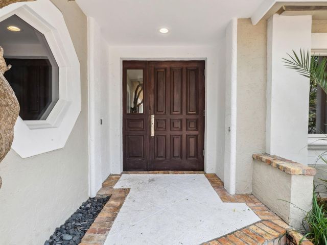 Дом в аренду по адресу 3301 NE 16th St - фото 6114974