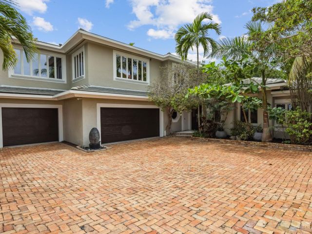 Дом в аренду по адресу 3301 NE 16th St - фото 6114979