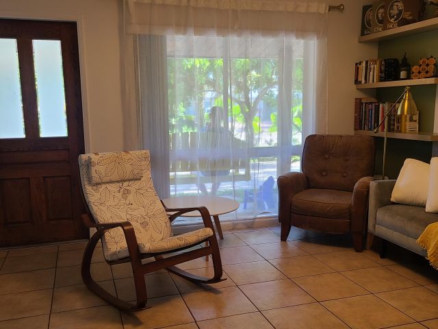 Дом в аренду по адресу 170 NW 7th Street - фото 6089911